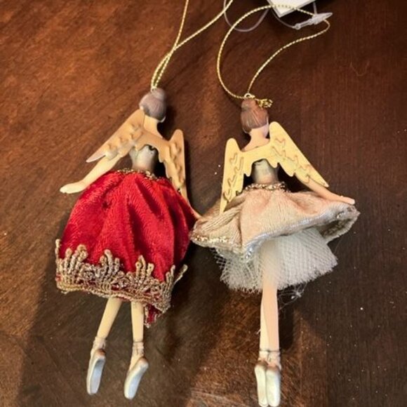 Set Of 2 Gisella Graham London Ballet Dancer Ornaments With Gold Wings & Dresses - Picture 10 of 10